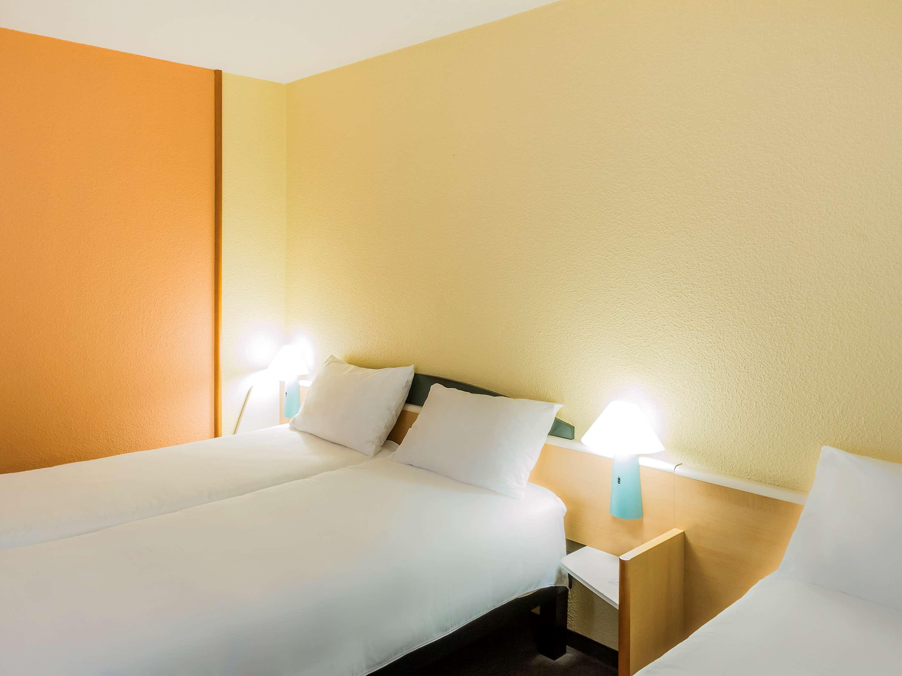 Hotel Ibis Porto Sao Joao Exterior photo