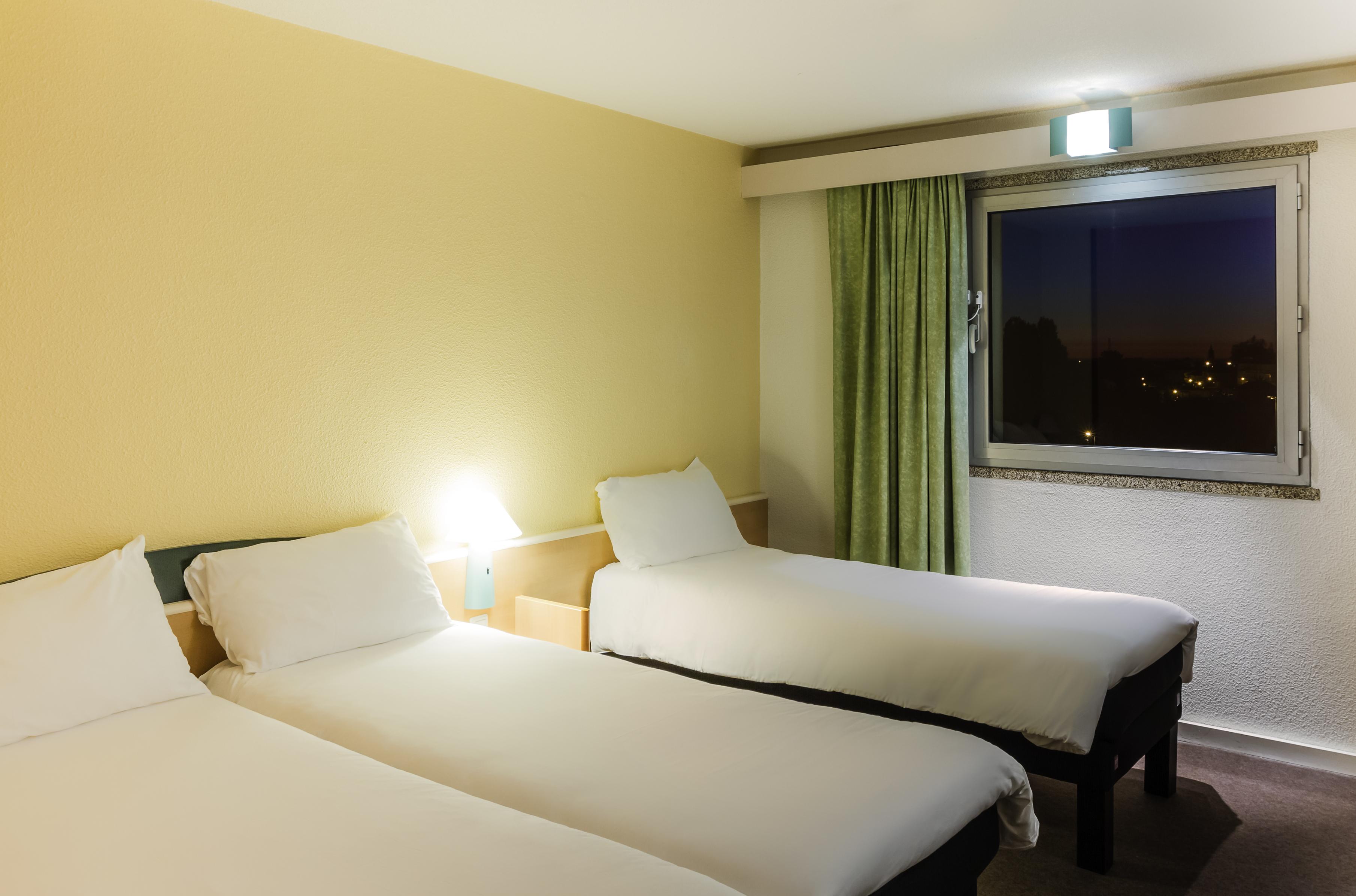 Hotel Ibis Porto Sao Joao Exterior photo