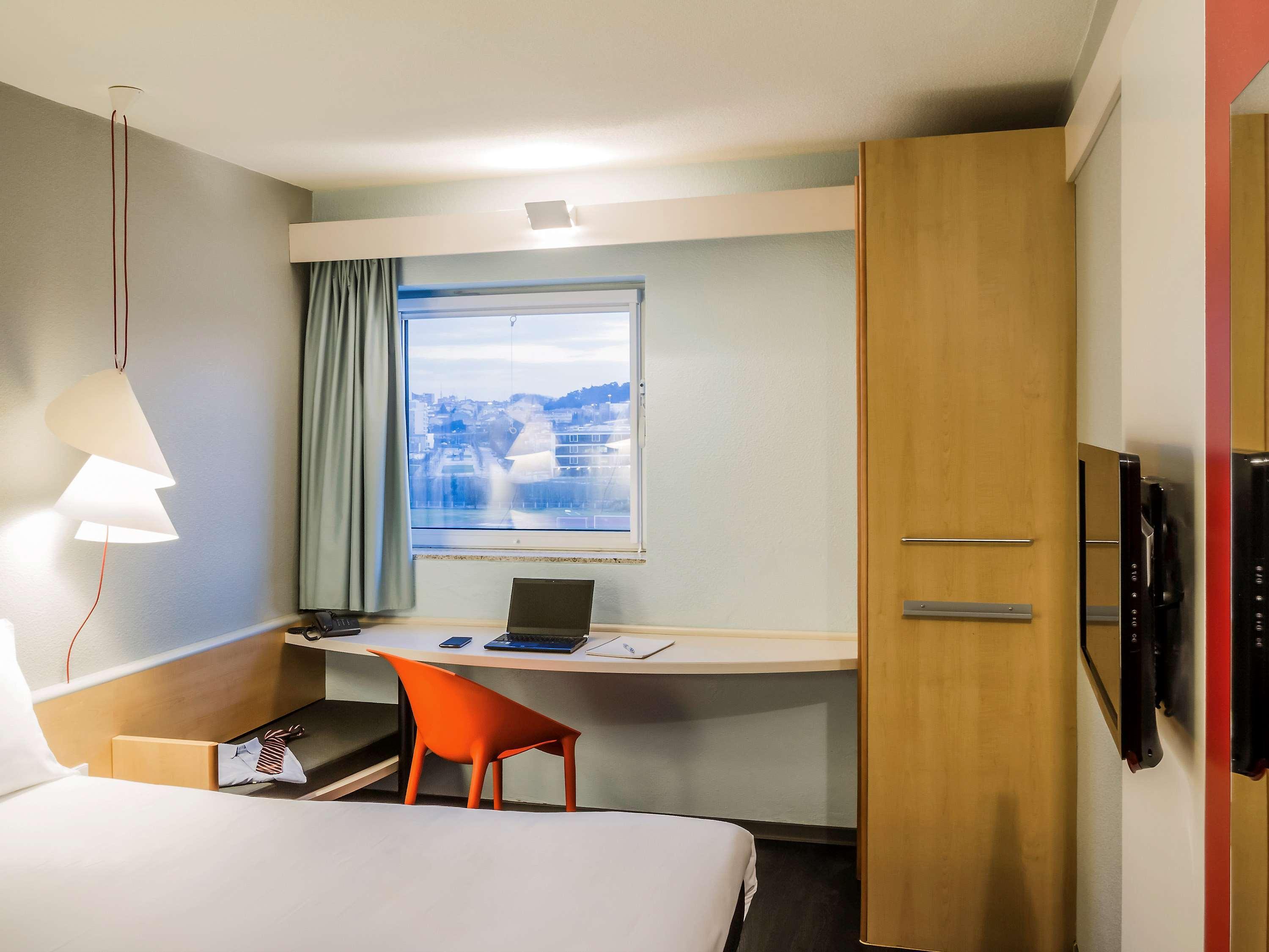 Hotel Ibis Porto Sao Joao Exterior photo