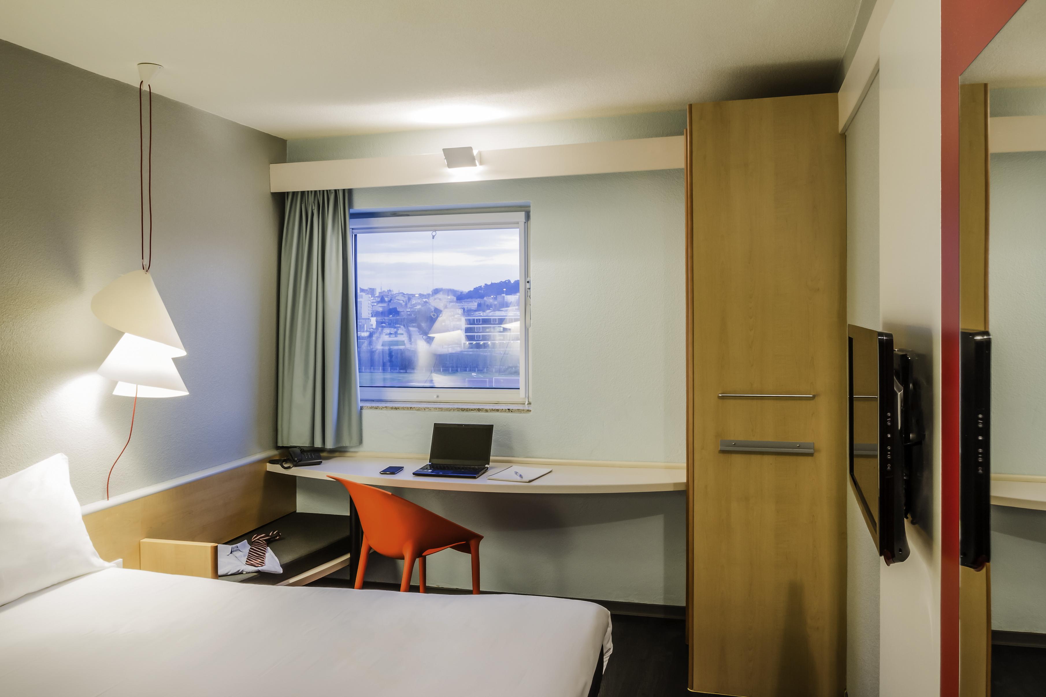 Hotel Ibis Porto Sao Joao Exterior photo